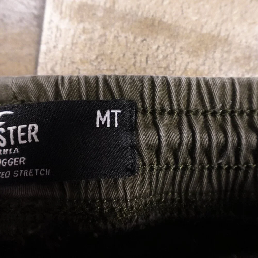 Hollister Cargo Jogger Men’s‎ Size MT Olive Green Advanced Stretch Pants 30”